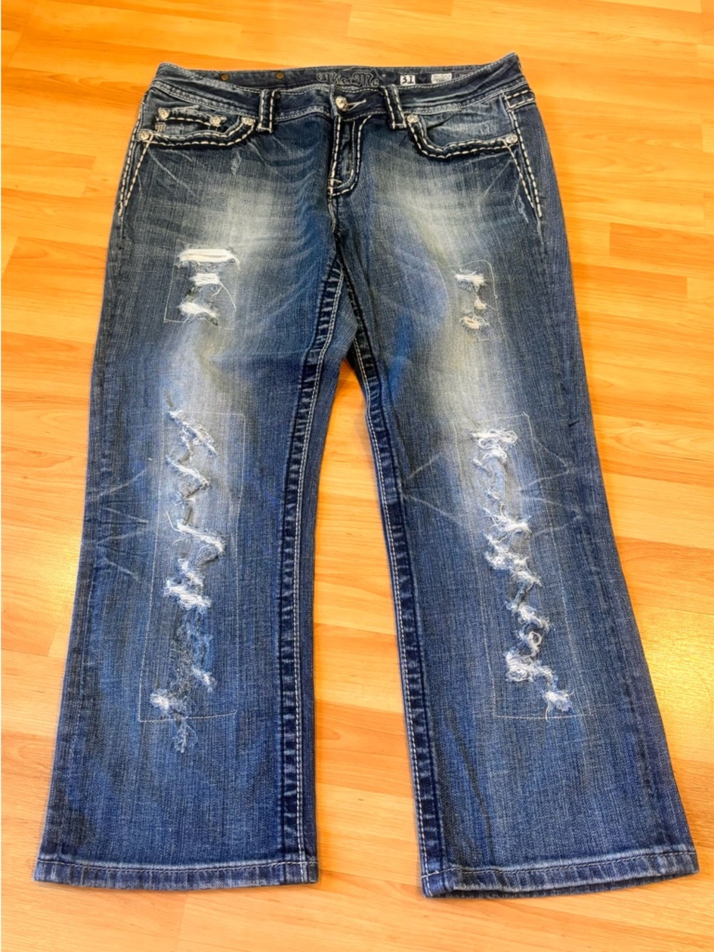 Rock‎ Revival Dolly Capri Light Wash Jeans
